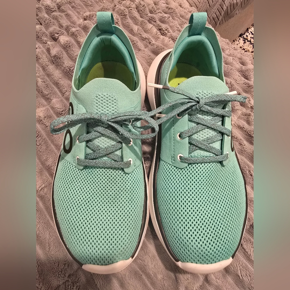 OOFOS Womens Size 8  Oomy Stride Emerald Green White - Picture 2 of 9